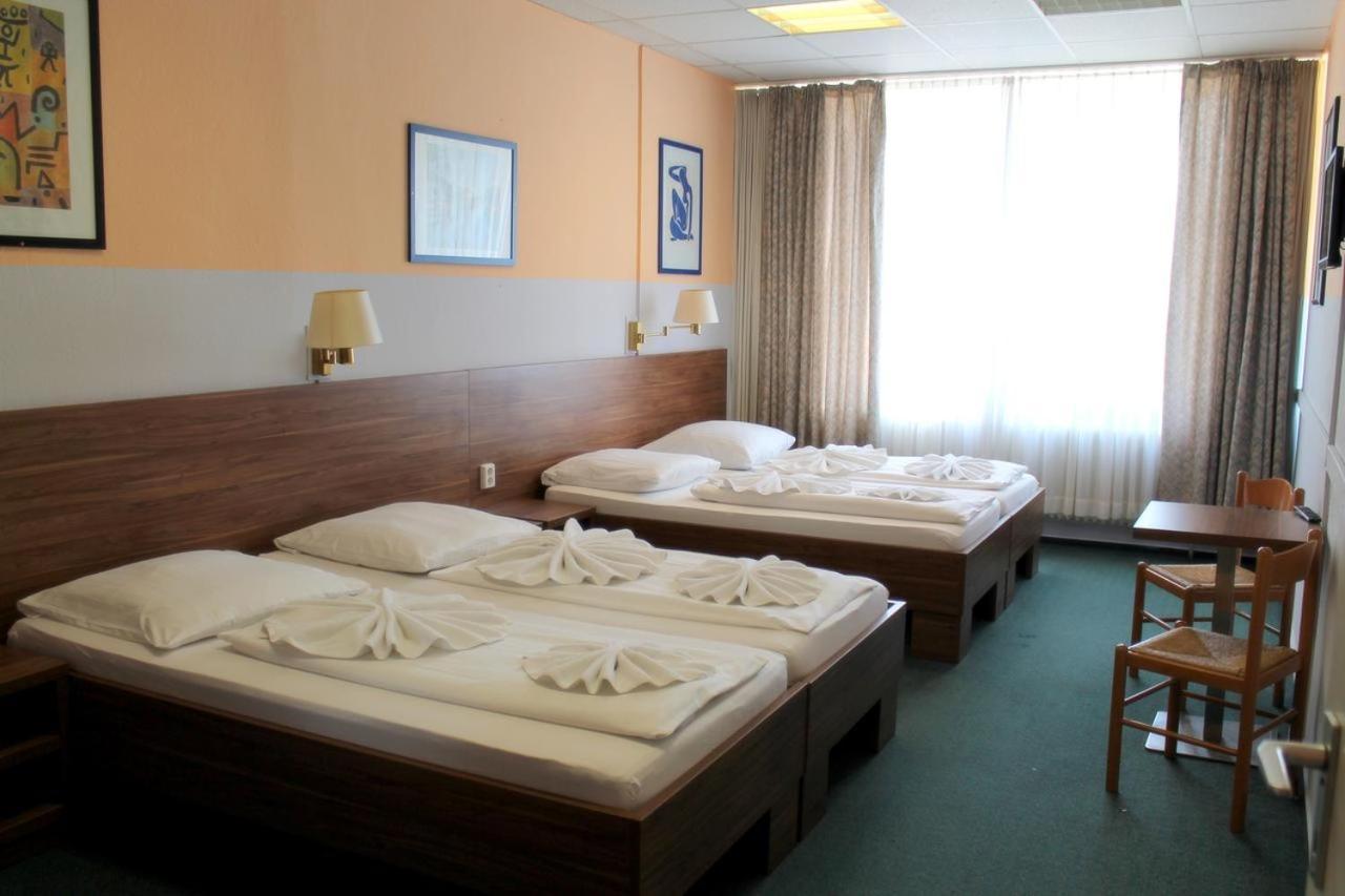 City Hotel Ansbach Am Kadewe Berlin Ngoại thất bức ảnh
