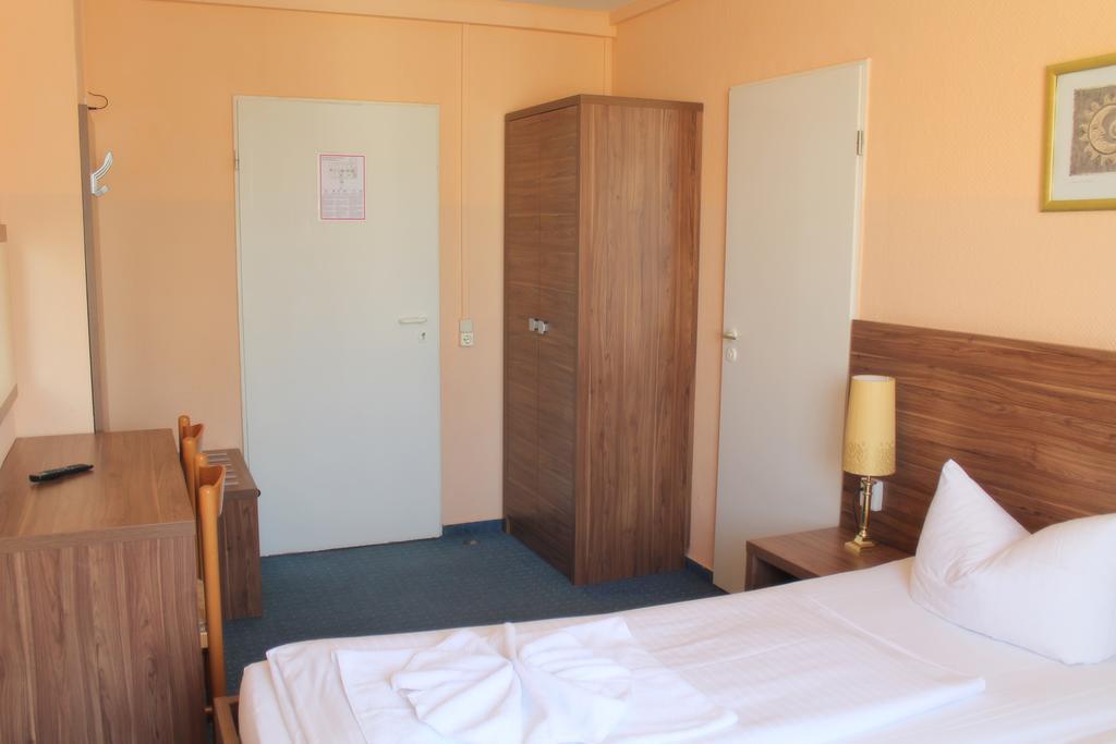 City Hotel Ansbach Am Kadewe Berlin Ngoại thất bức ảnh